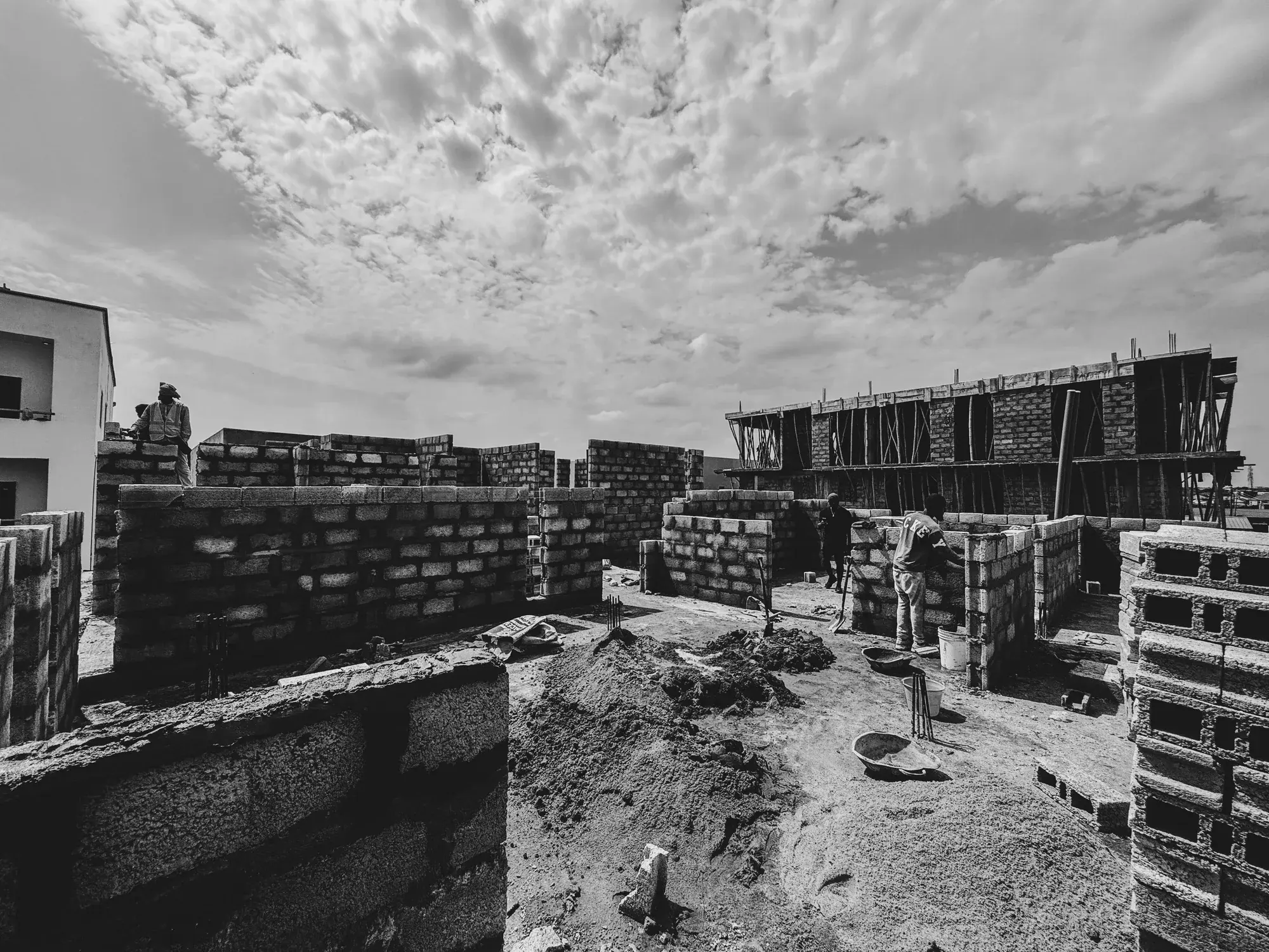 Blockwork and timber formwork at the Vee’s House construction site